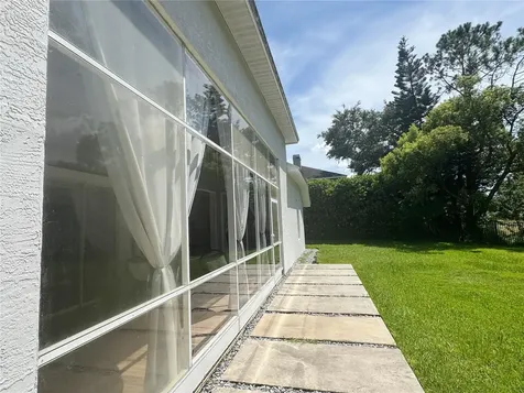 824 Palm Cove Drive Orlando FL 32835