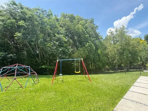 824 Palm Cove Drive Orlando FL 32835