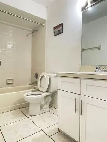 2562 Lakeway Branch Drive Orlando FL 32839