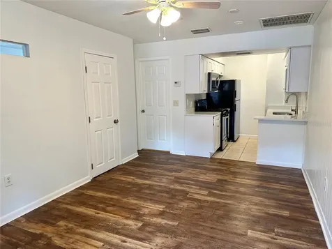 1103 Cypress Gardens Boulevard Winter Haven FL 33884