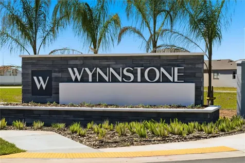 4273 River Beacon Boulevard Davenport FL 33837