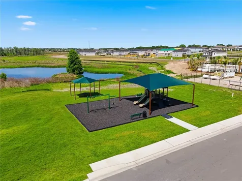 4273 River Beacon Boulevard Davenport FL 33837