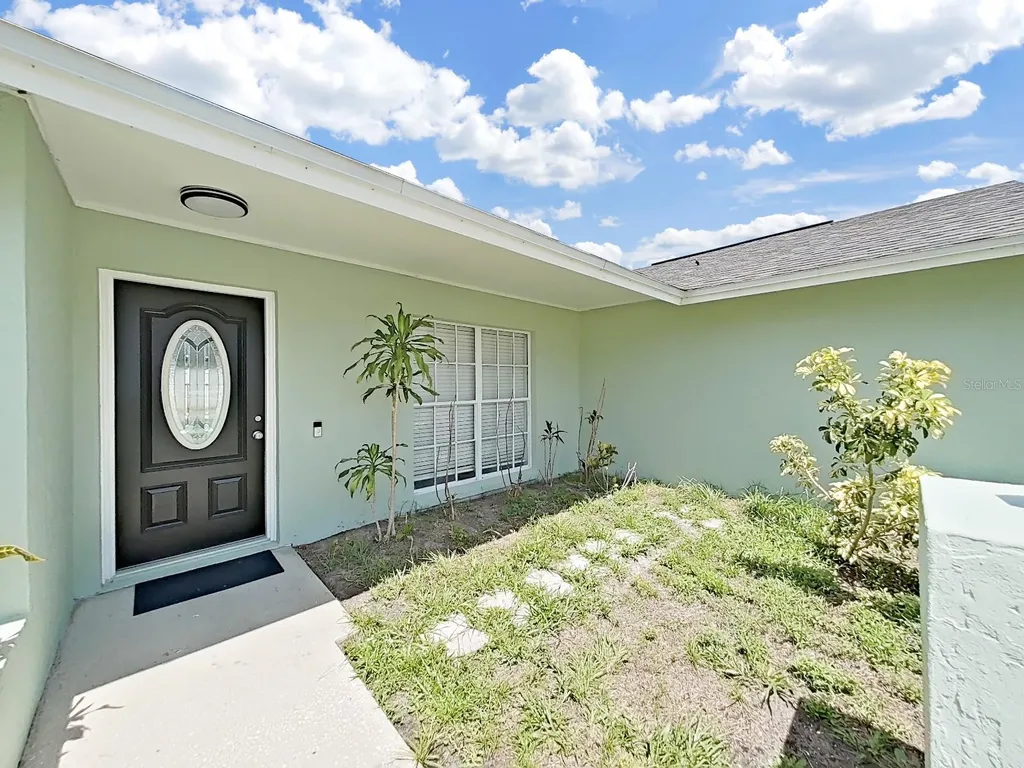10902 Wingate Drive Tampa FL 33624