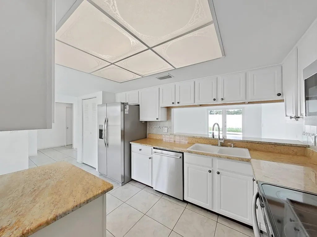 10902 Wingate Drive Tampa FL 33624