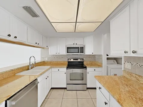 10902 Wingate Drive Tampa FL 33624