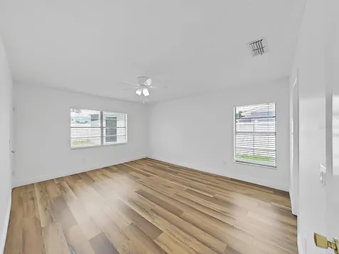 10902 Wingate Drive Tampa FL 33624