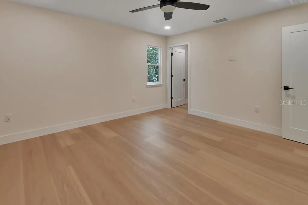 1530 Deer Moss Lane Deland FL 32720