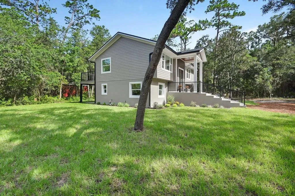 1530 Deer Moss Lane Deland FL 32720