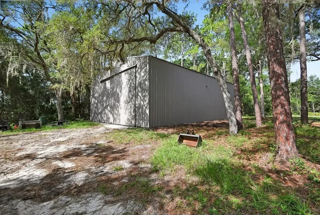 1530 Deer Moss Lane Deland FL 32720