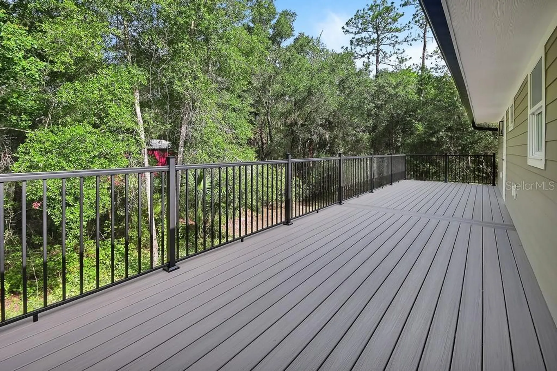 1530 Deer Moss Lane Deland FL 32720