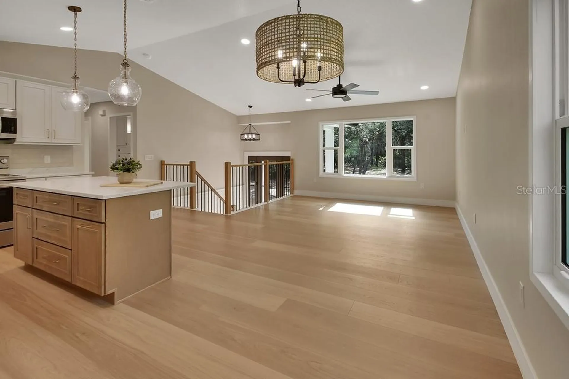 1530 Deer Moss Lane Deland FL 32720
