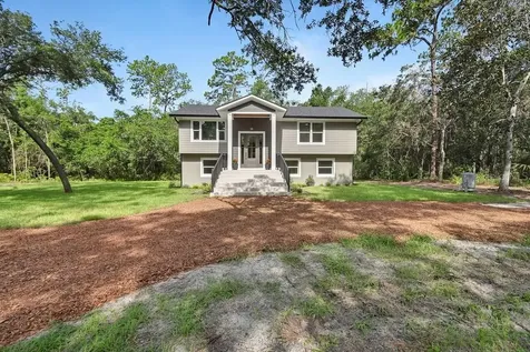 1530 Deer Moss Lane Deland FL 32720