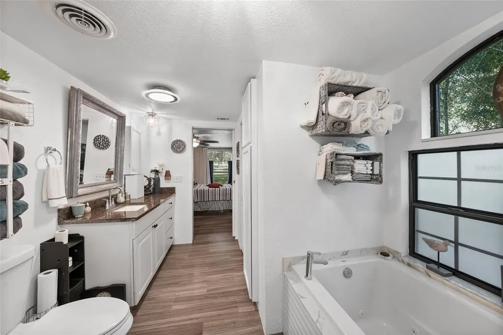145 Crystal Lake Drive Melrose FL 32666