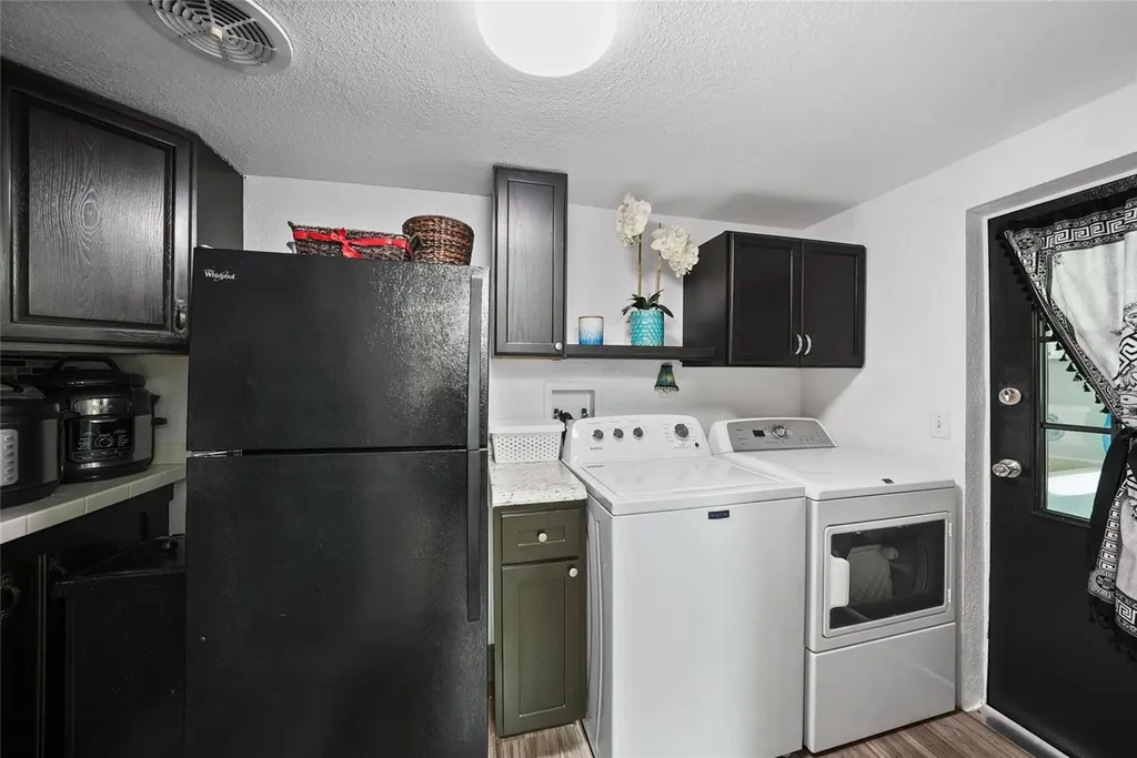 145 Crystal Lake Drive Melrose FL 32666
