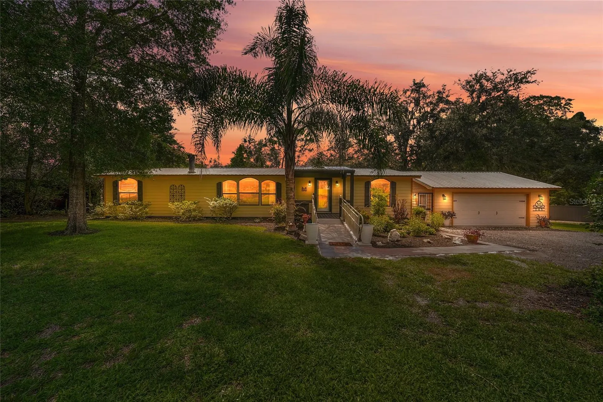 145 Crystal Lake Drive Melrose FL 32666