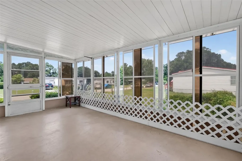 1674 NE 162nd Street Citra FL 32113