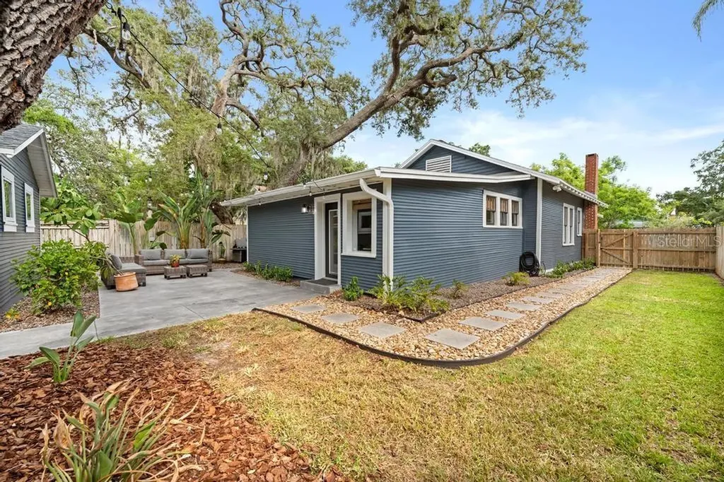 506 E Lambright Street Tampa FL 33604