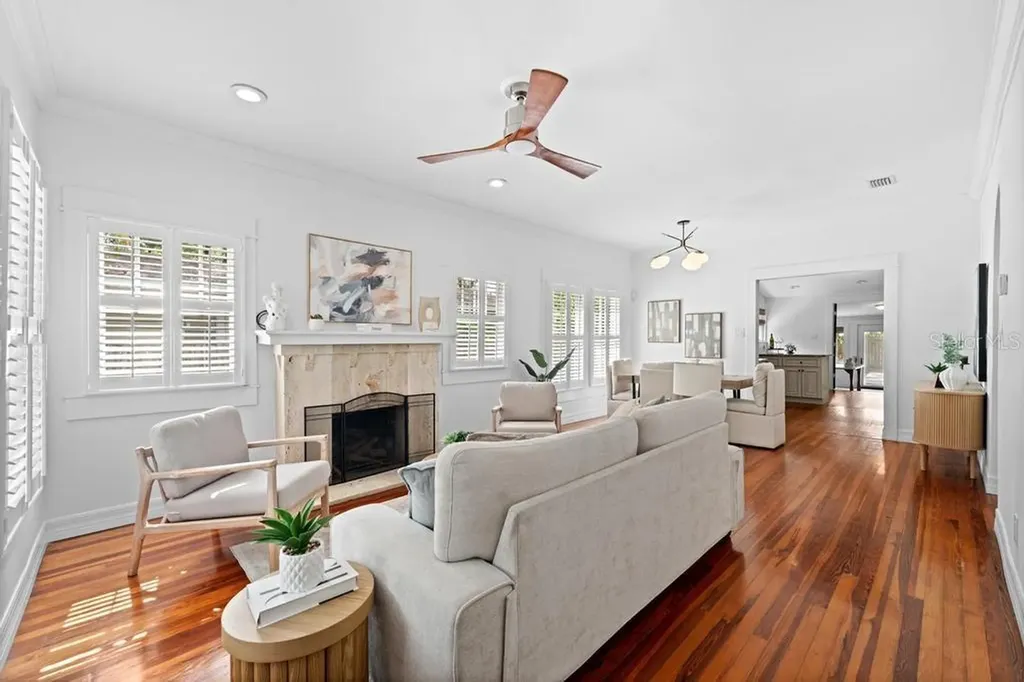 506 E Lambright Street Tampa FL 33604