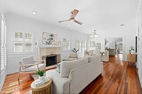 506 E Lambright Street Tampa FL 33604