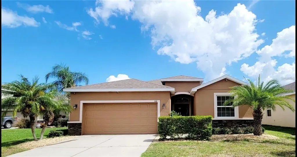308 Corbett Bluff Drive Ruskin FL 33570