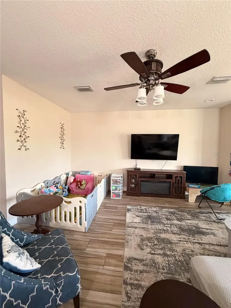 308 Corbett Bluff Drive Ruskin FL 33570