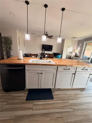 308 Corbett Bluff Drive Ruskin FL 33570