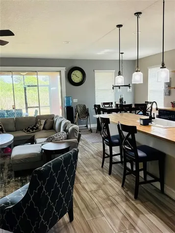 308 Corbett Bluff Drive Ruskin FL 33570