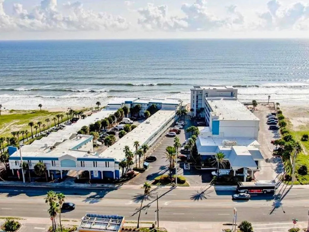 935 S Atlantic Avenue Daytona Beach FL 32118