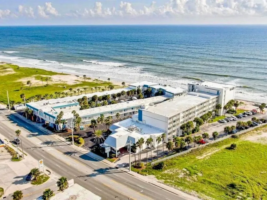 935 S Atlantic Avenue Daytona Beach FL 32118