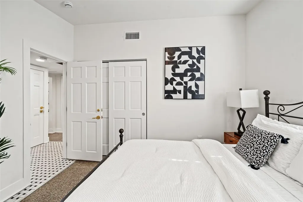 308 E Hollywood Street Tampa FL 33604