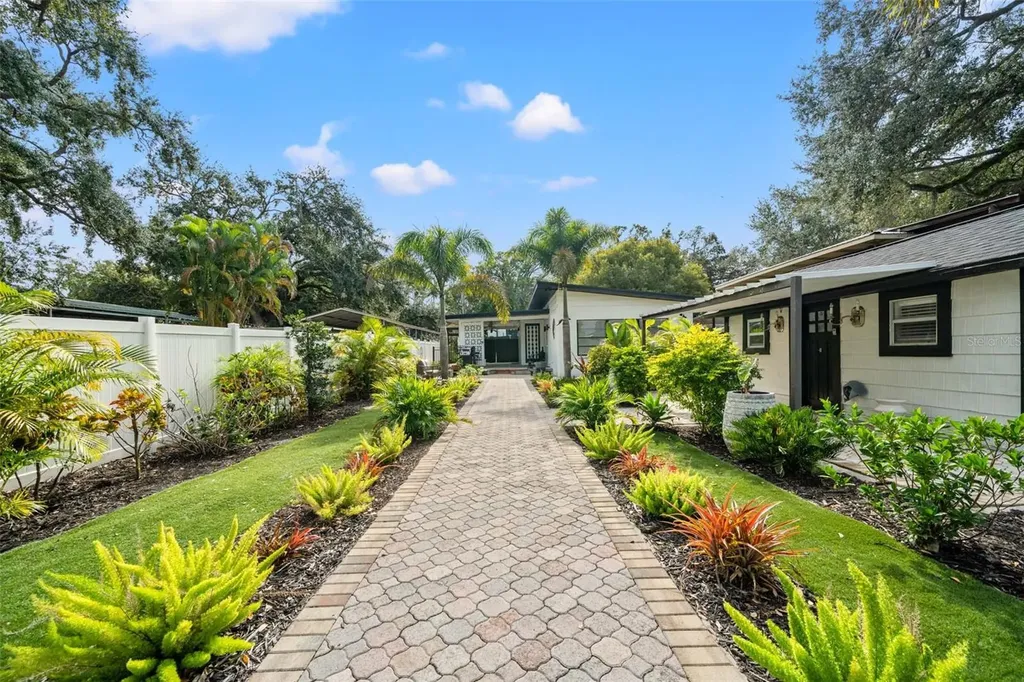 308 E Hollywood Street Tampa FL 33604