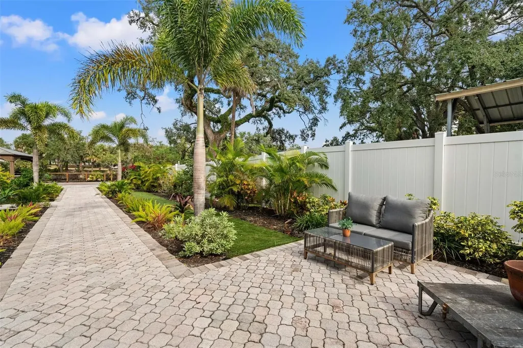 308 E Hollywood Street Tampa FL 33604