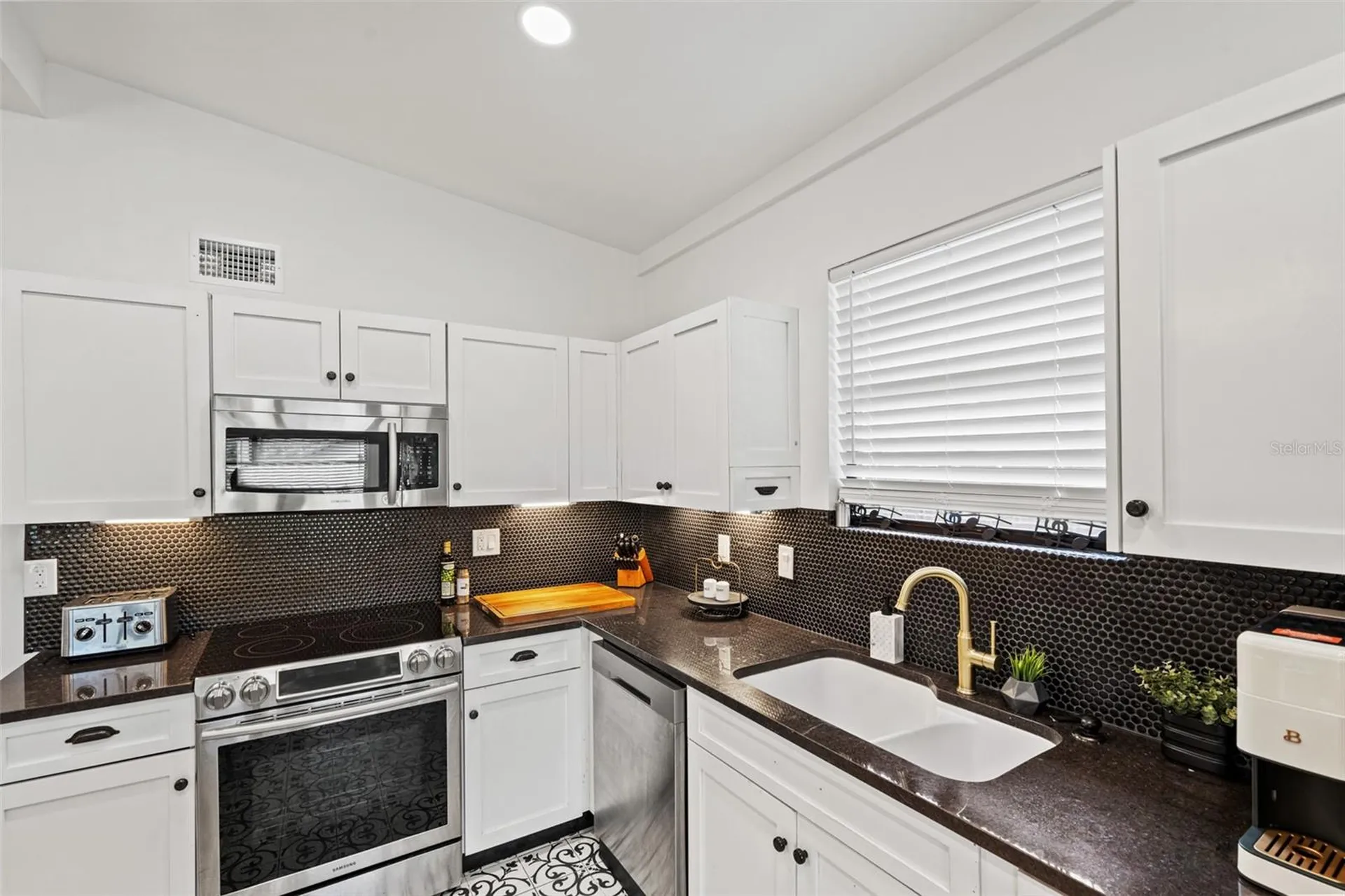 308 E Hollywood Street Tampa FL 33604