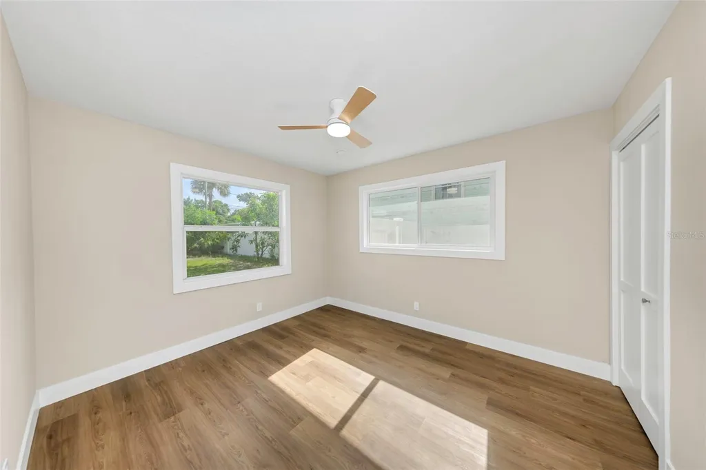 8017 31st Avenue N St Petersburg FL 33710