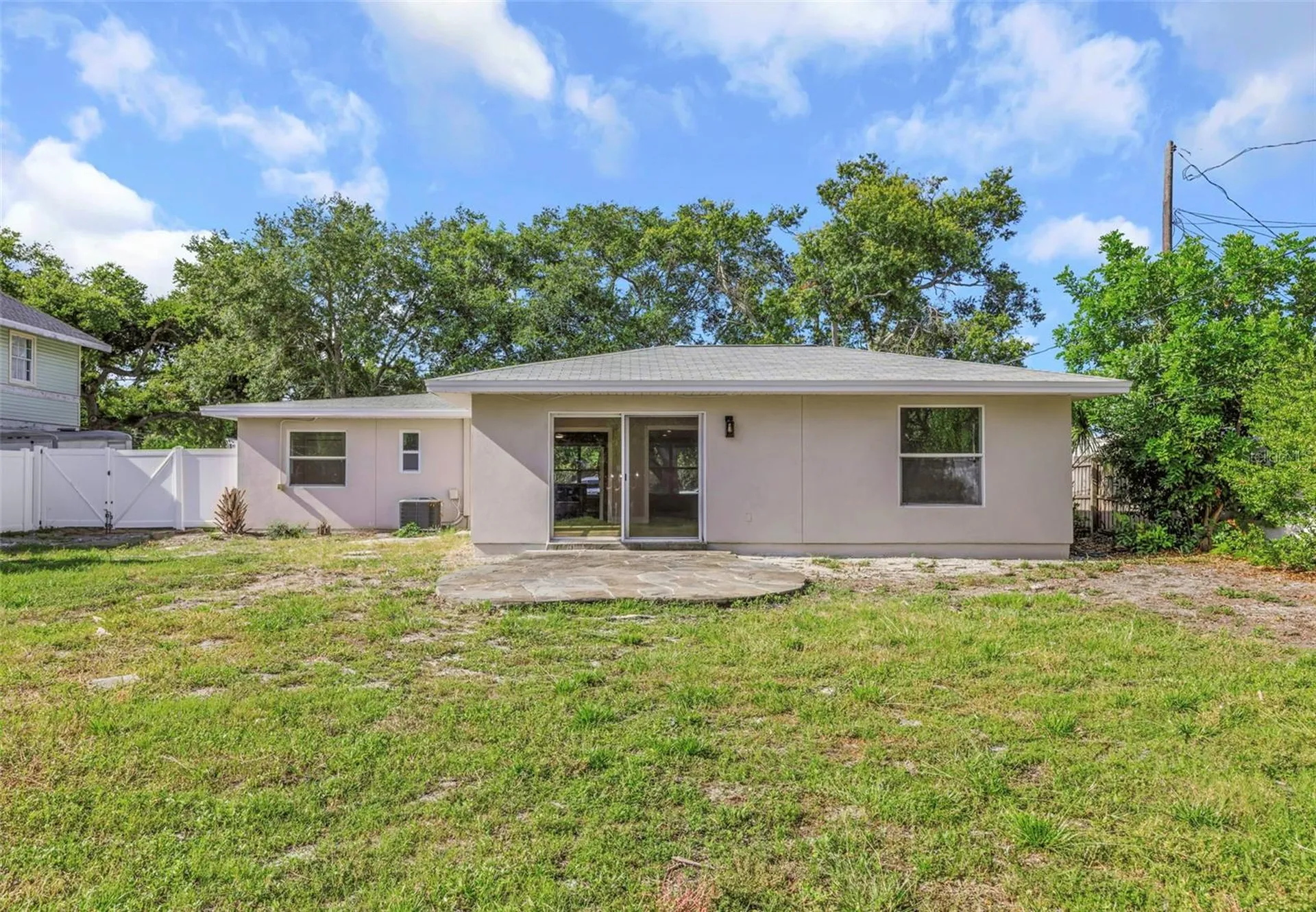 8017 31st Avenue N St Petersburg FL 33710