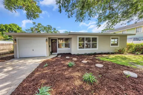 8017 31st Avenue N St Petersburg FL 33710