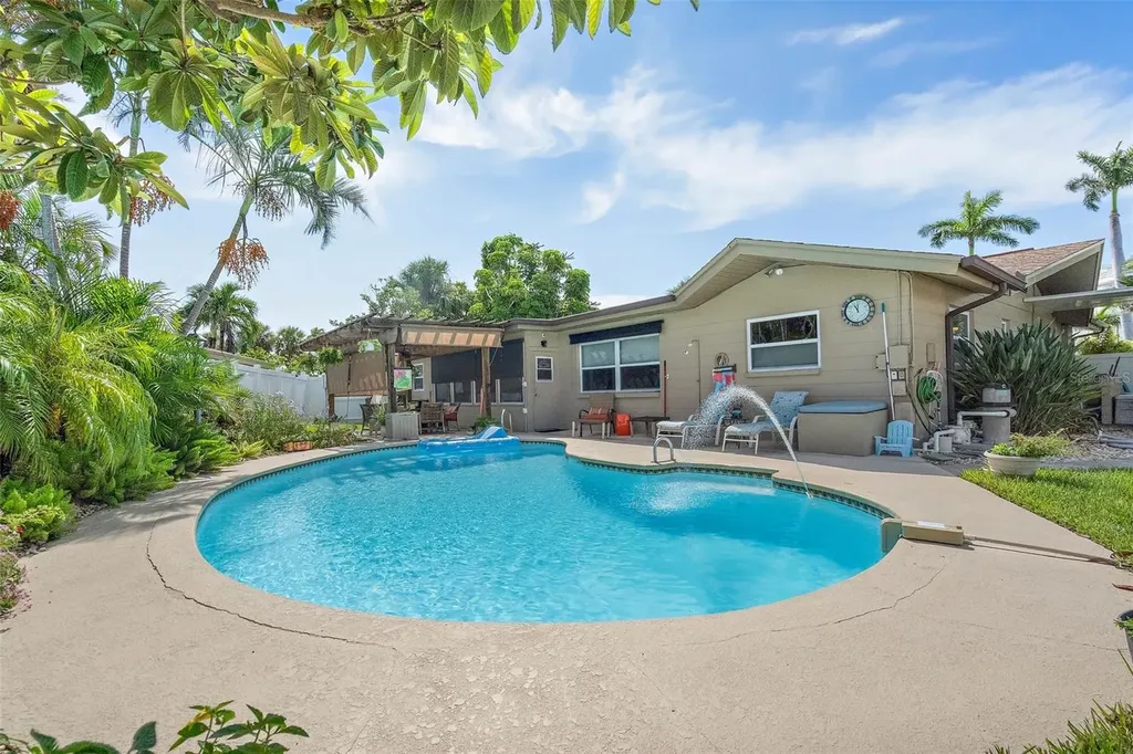 101 Madonna Boulevard Tierra Verde FL 33715