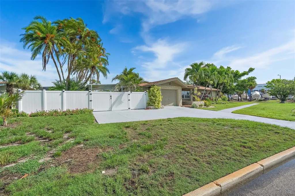 101 Madonna Boulevard Tierra Verde FL 33715