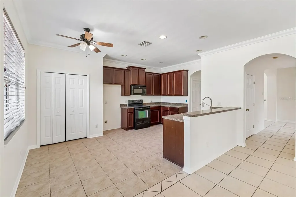 915 Windton Oak Drive Ruskin FL 33570