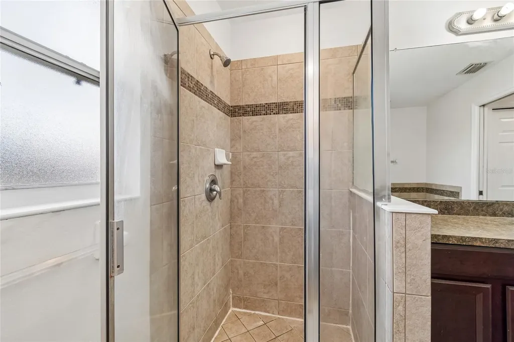 915 Windton Oak Drive Ruskin FL 33570