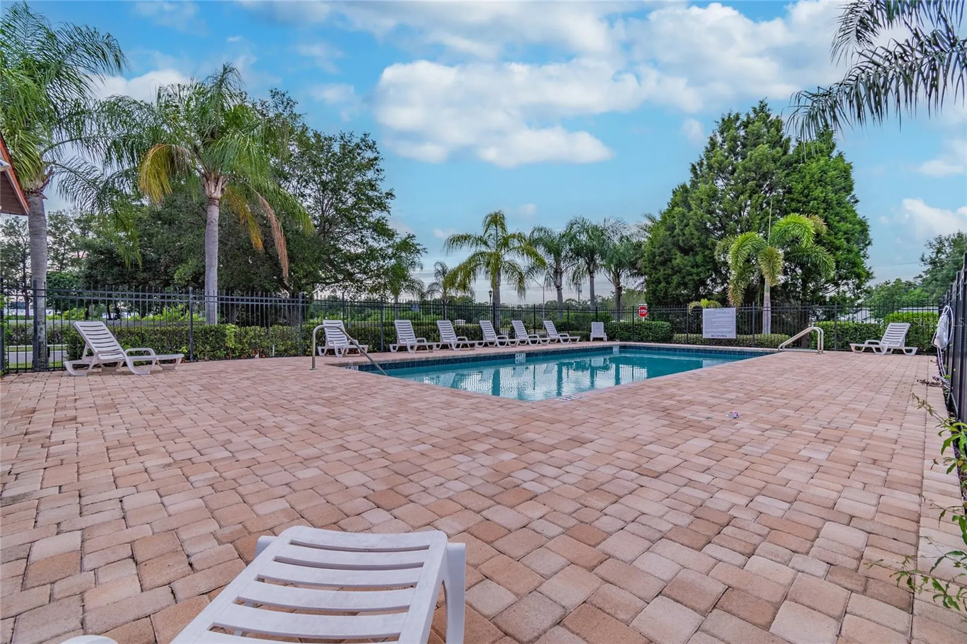 915 Windton Oak Drive Ruskin FL 33570
