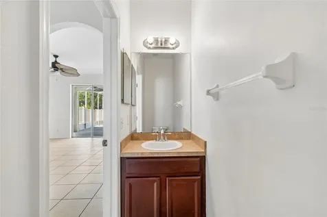 915 Windton Oak Drive Ruskin FL 33570