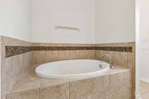 915 Windton Oak Drive Ruskin FL 33570