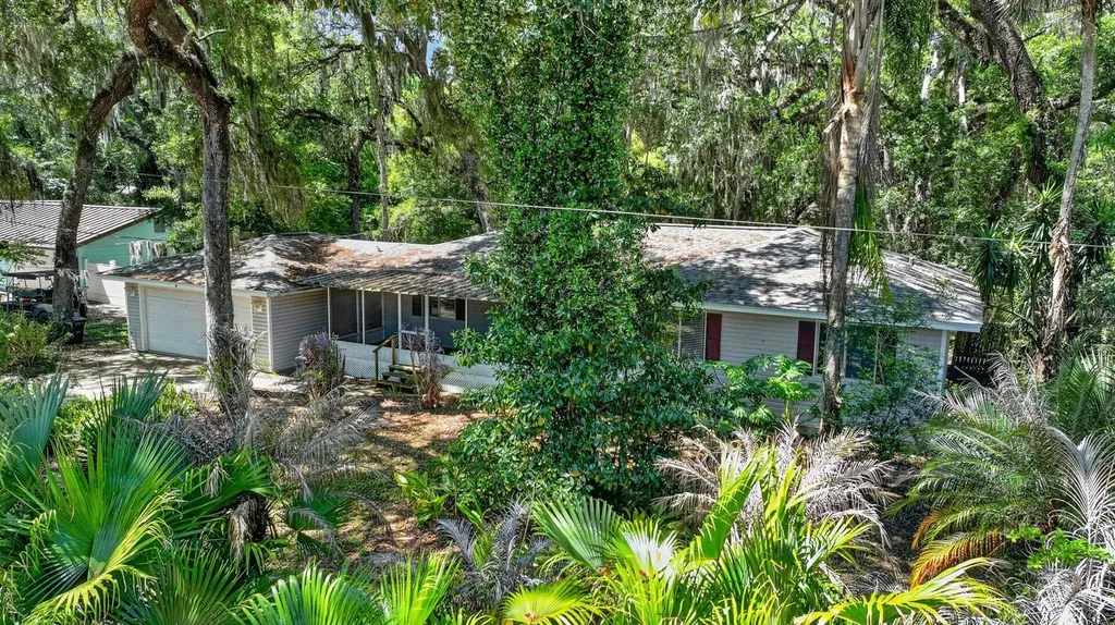 12 Dawson Drive Palm Coast FL 32137