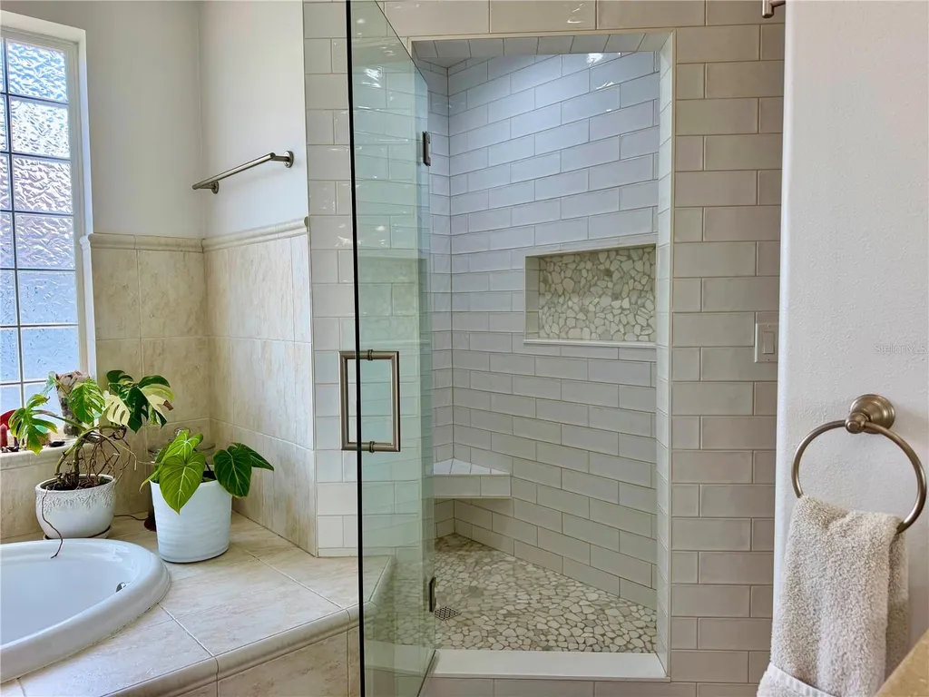 1605 Gulf Road Tarpon Springs FL 34689