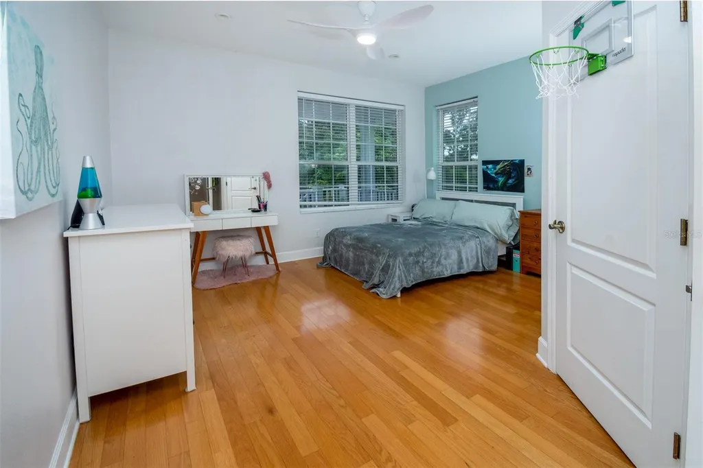 1605 Gulf Road Tarpon Springs FL 34689
