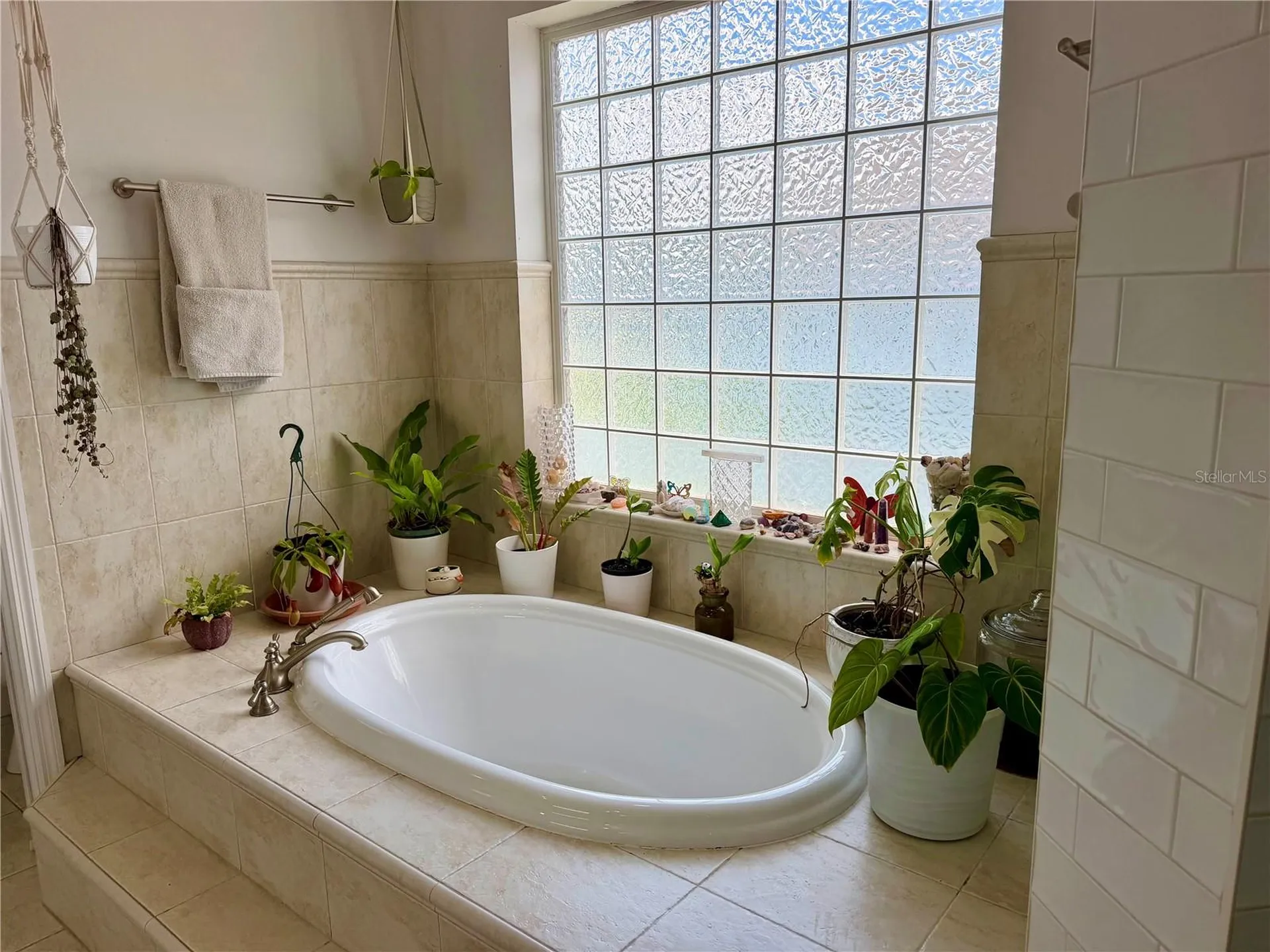 1605 Gulf Road Tarpon Springs FL 34689