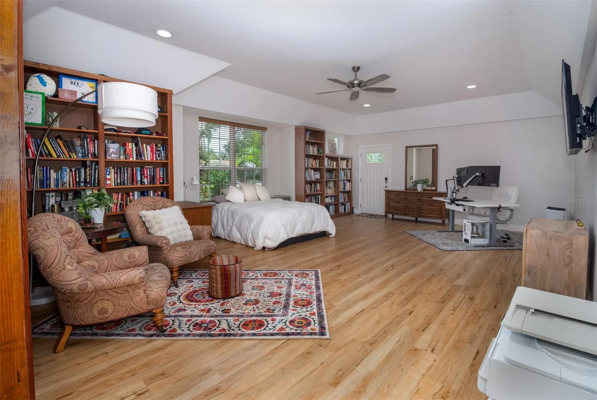 1605 Gulf Road Tarpon Springs FL 34689