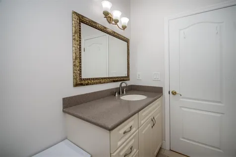 1605 Gulf Road Tarpon Springs FL 34689