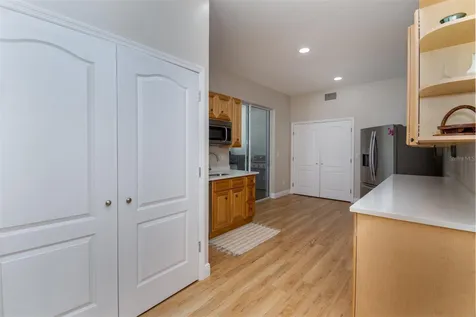 1605 Gulf Road Tarpon Springs FL 34689
